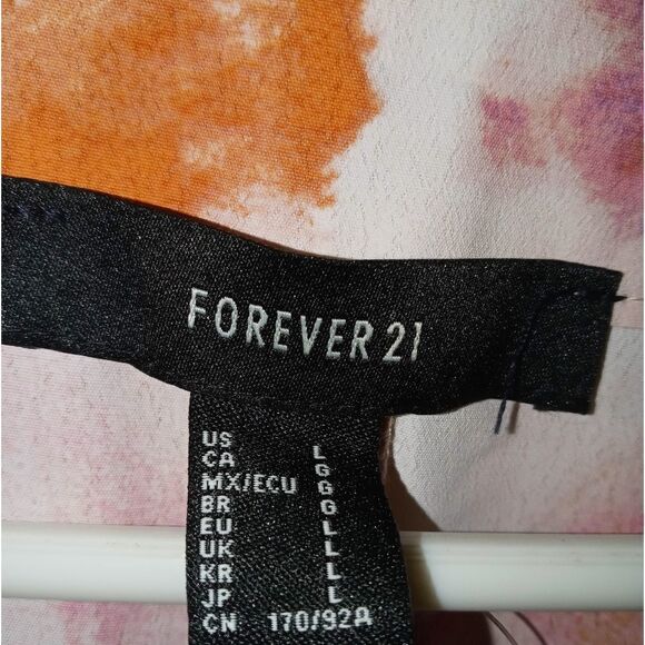 Fashionable Robe - Picture 2 of 2